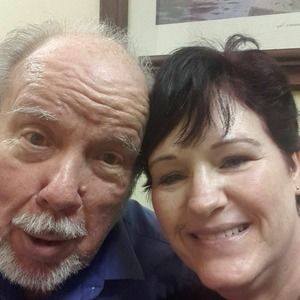 Meet your Posher, Leona